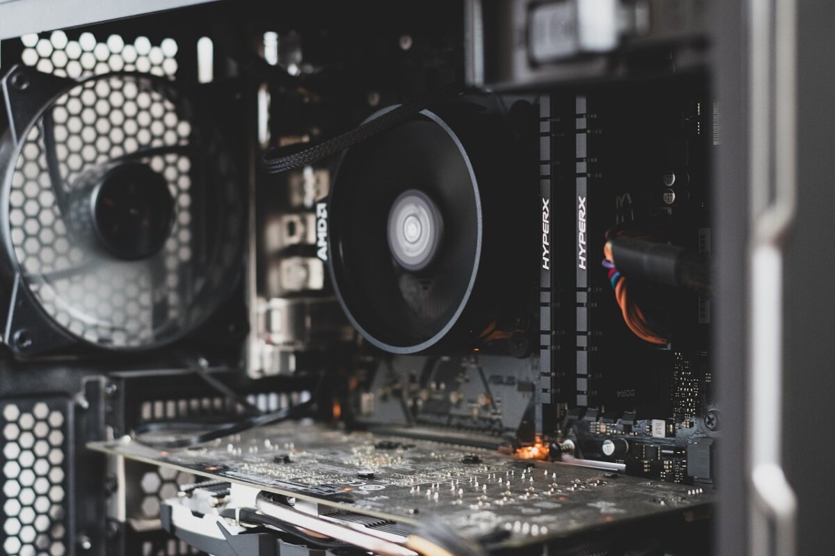 AMD Extends AM5 Support to 2029 as AM4 Still Holds Strong