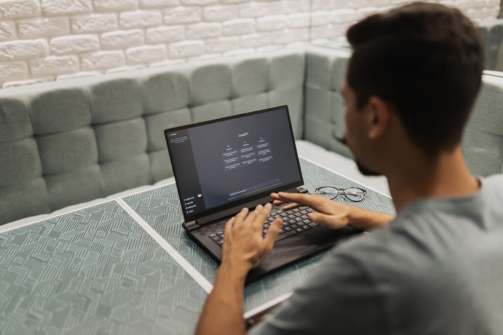 Longview Digital Minds Fellowships 2026: Funding AI Ethics Careers