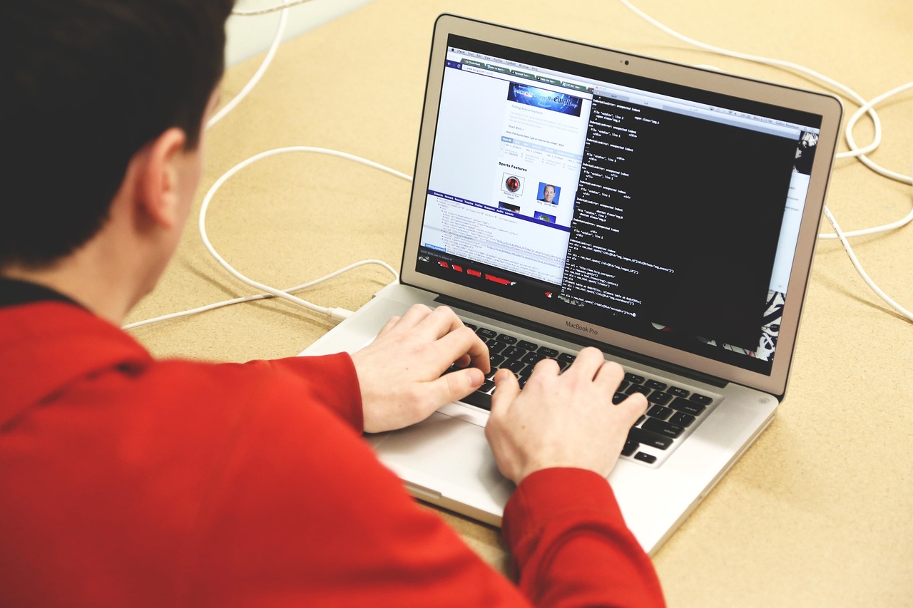 Kickstart Your Professional Career as a Remote Full Stack Web Development Intern