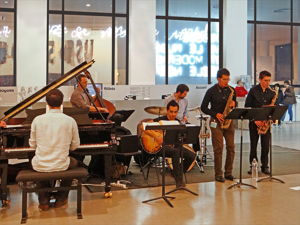Home 16 Mastering the Craft: Why Manhattan School of Music is the Ultimate Stage for Aspiring Artists