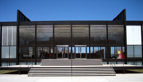 Home 17 A Closer Look at the University of Minho's Masters in Marketing Success