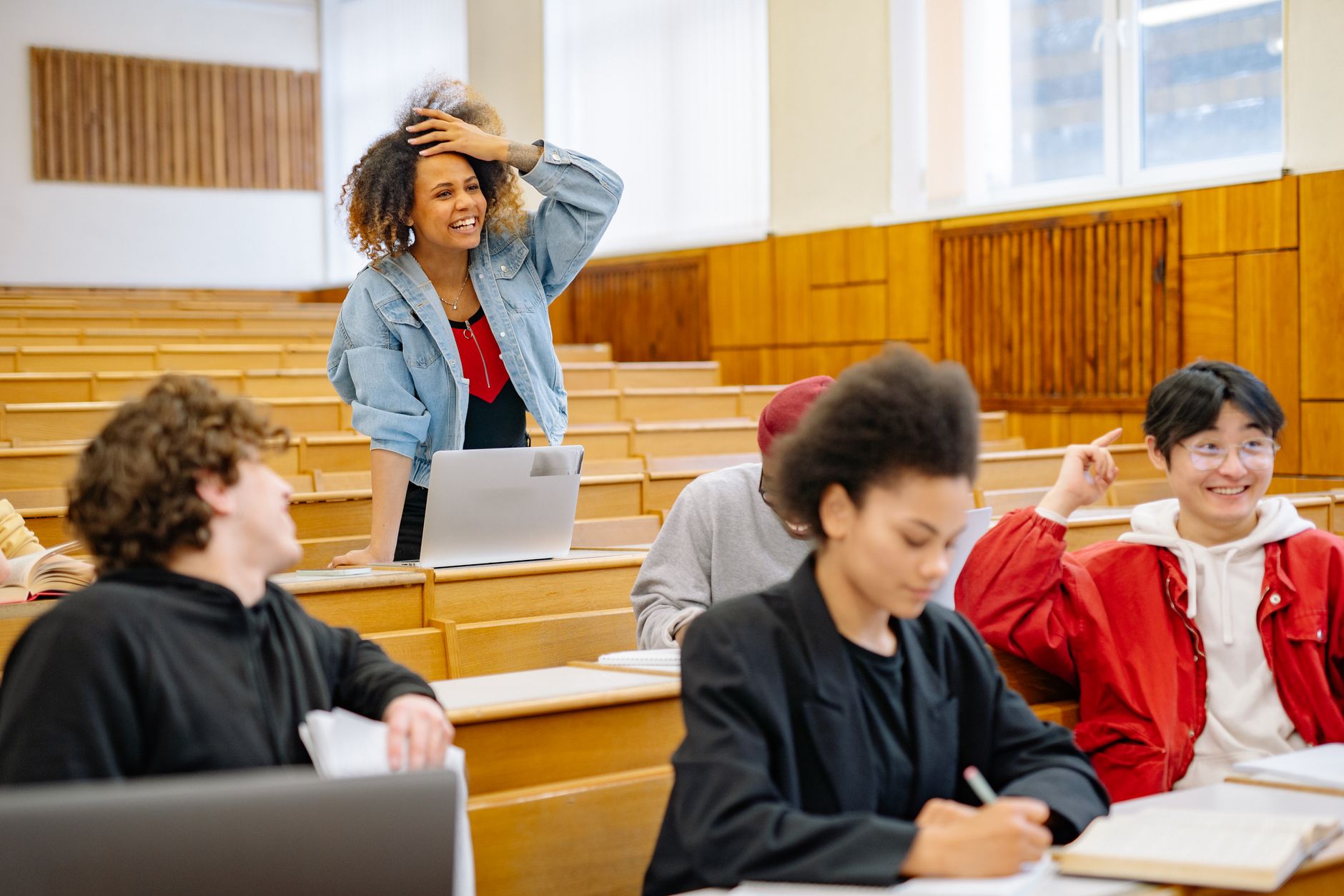 Home 16 How AI is Reshaping Education: A Global 90-Day Progress Report