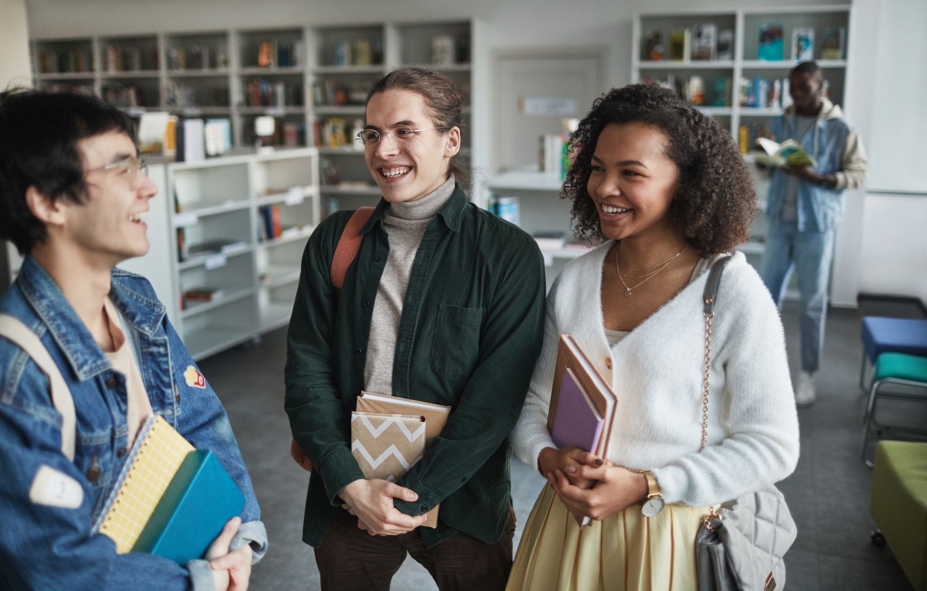 Home 16 Understanding the Eiffel Excellence Scholarship 2027: A Gateway to Studying in France
